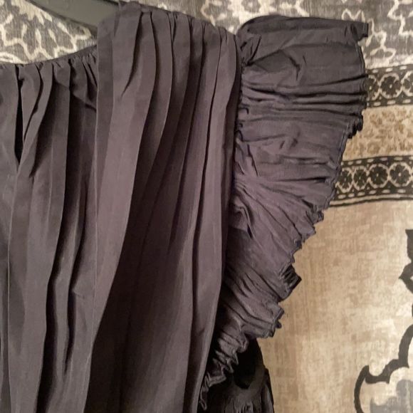 🎉🎉🎉HP🎉🎉🎉Nwt Express Sz SP Black zip back fan cap sleeves - Picture 8 of 9